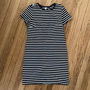 Old Navy Shift Crew Neck Short Sleeve Dress